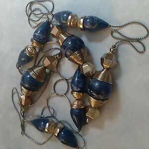 Vintage beaded necklace 59 inches long